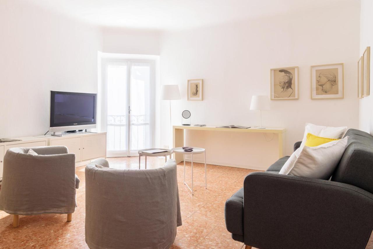 Siri Master Guest Apartment Мілан Екстер'єр фото