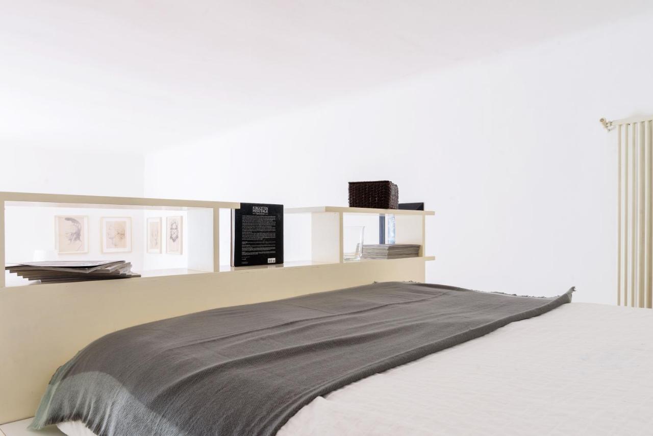 Siri Master Guest Apartment Мілан Екстер'єр фото