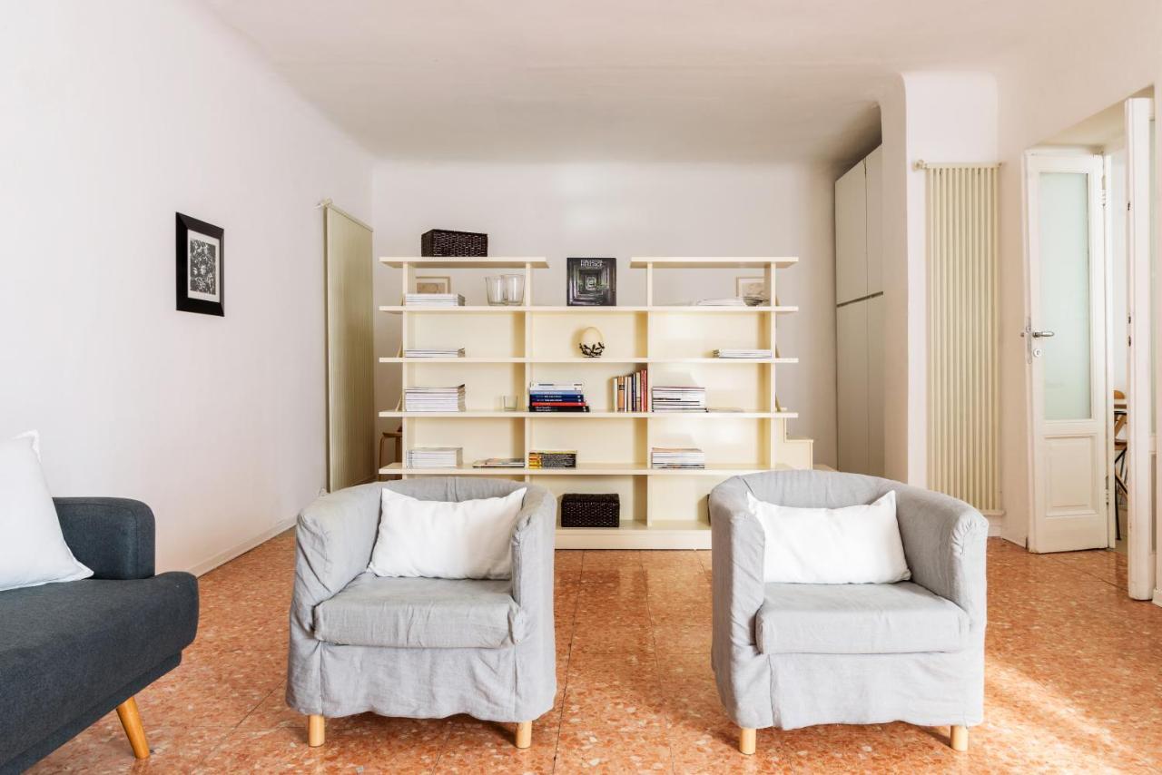 Siri Master Guest Apartment Мілан Екстер'єр фото